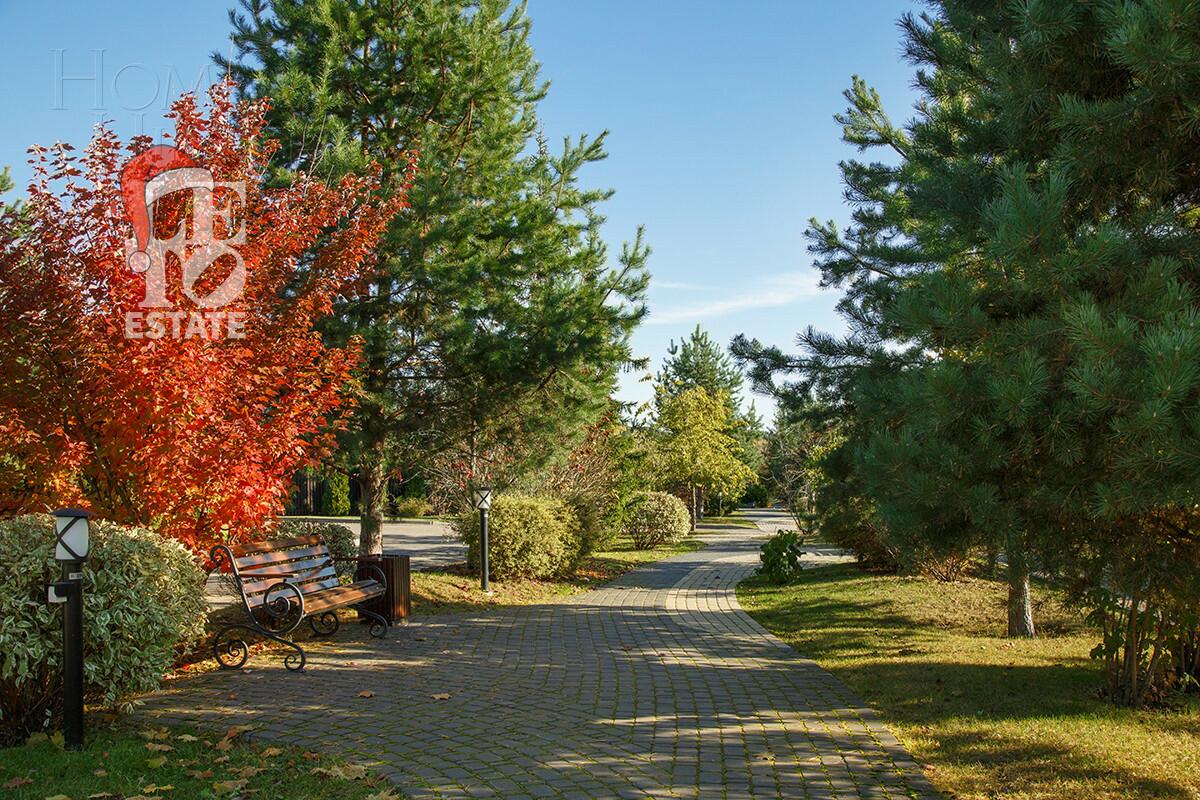 Участок 26.7 сот. в охраняемом поселке