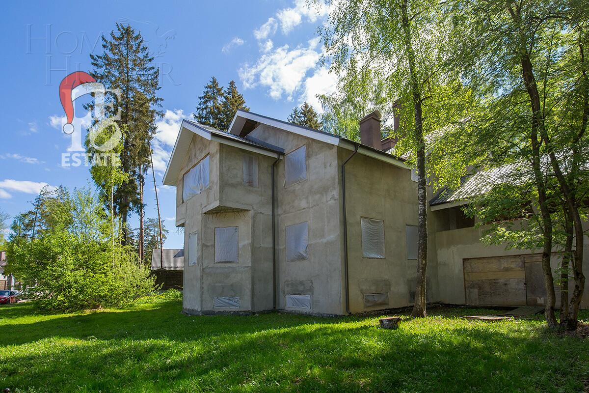 2-этажный коттедж 650 м² без отделки