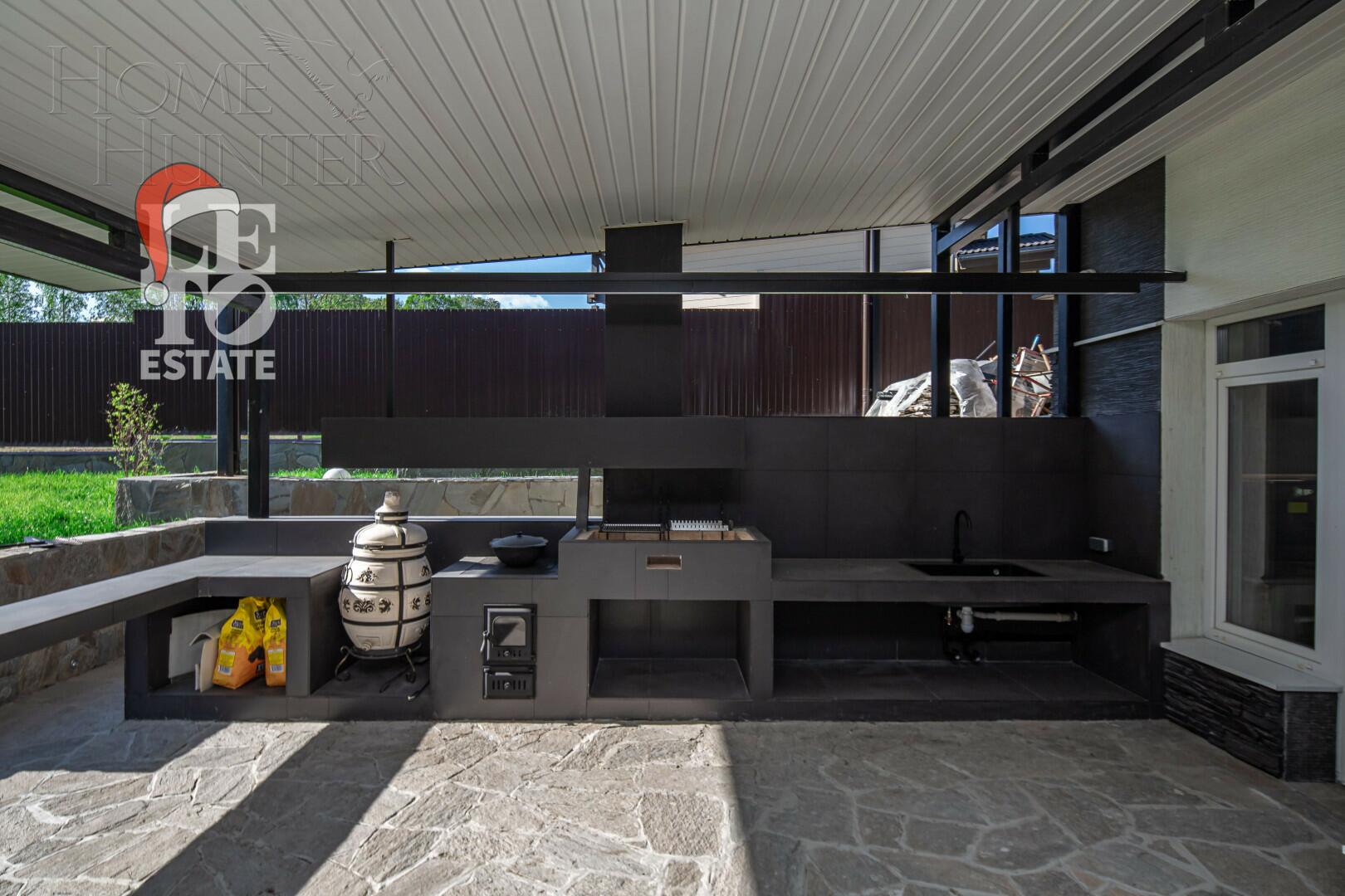 3-этажный коттедж 422 м² с отделкой