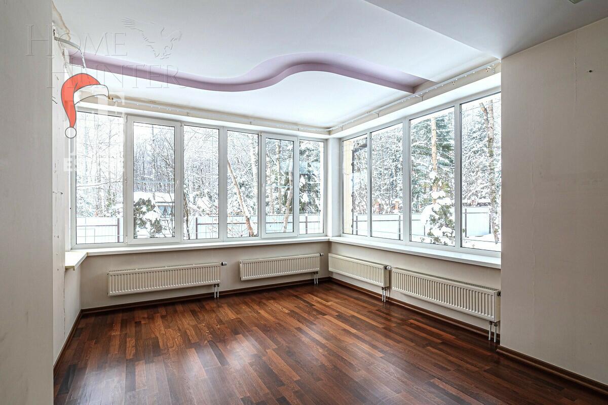 3-этажный коттедж 742 м² с отделкой