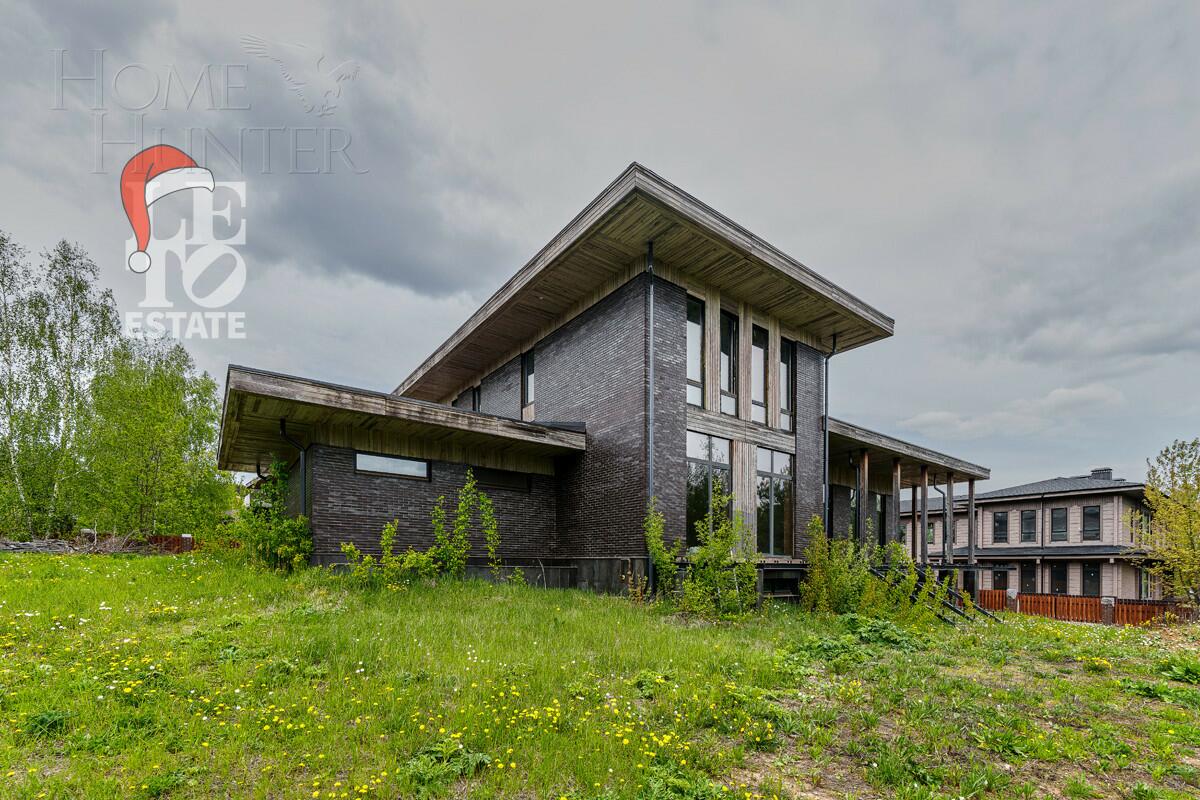 2-этажный коттедж 691.4 м² без отделки