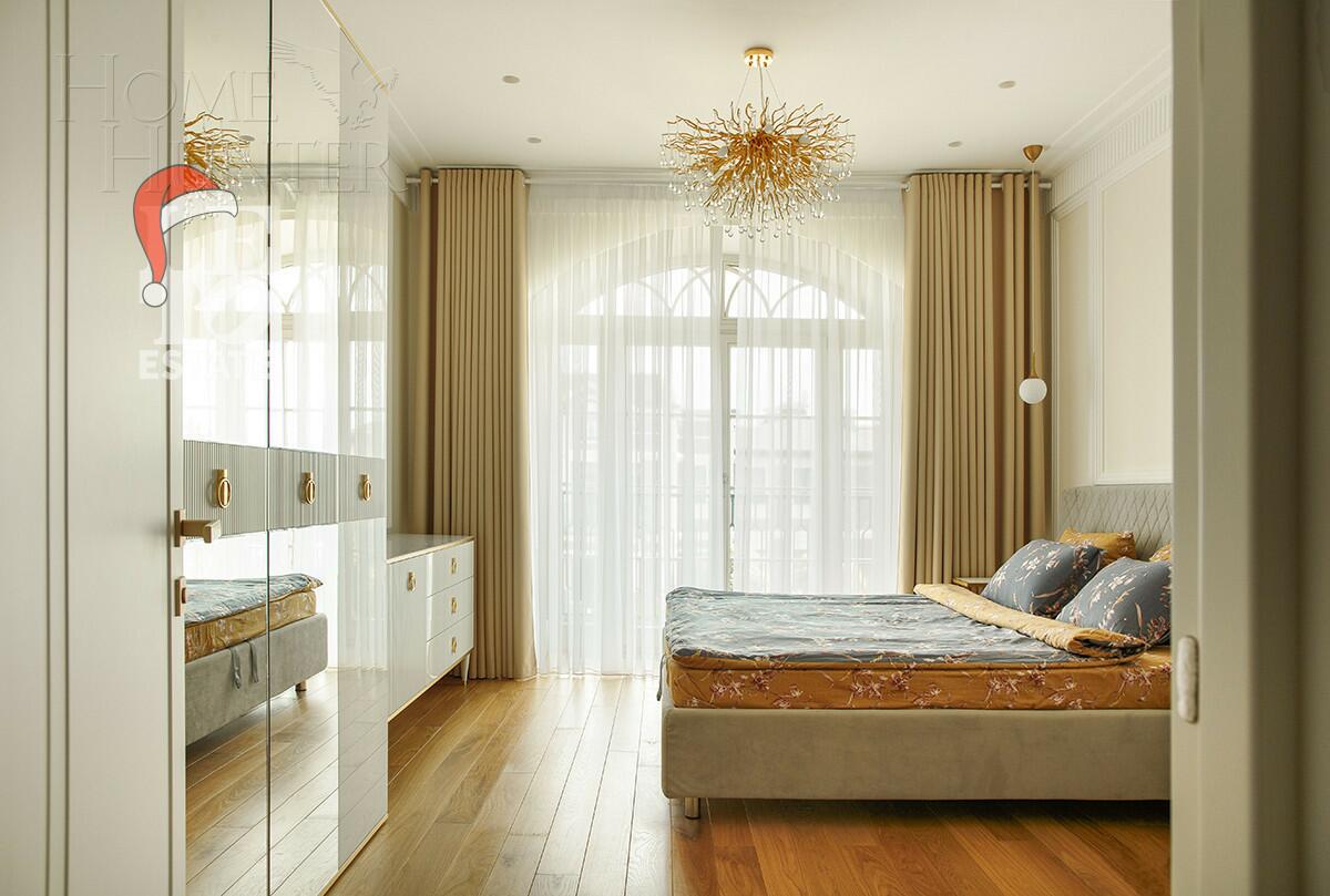 2-этажный коттедж 1 200 м² с отделкой