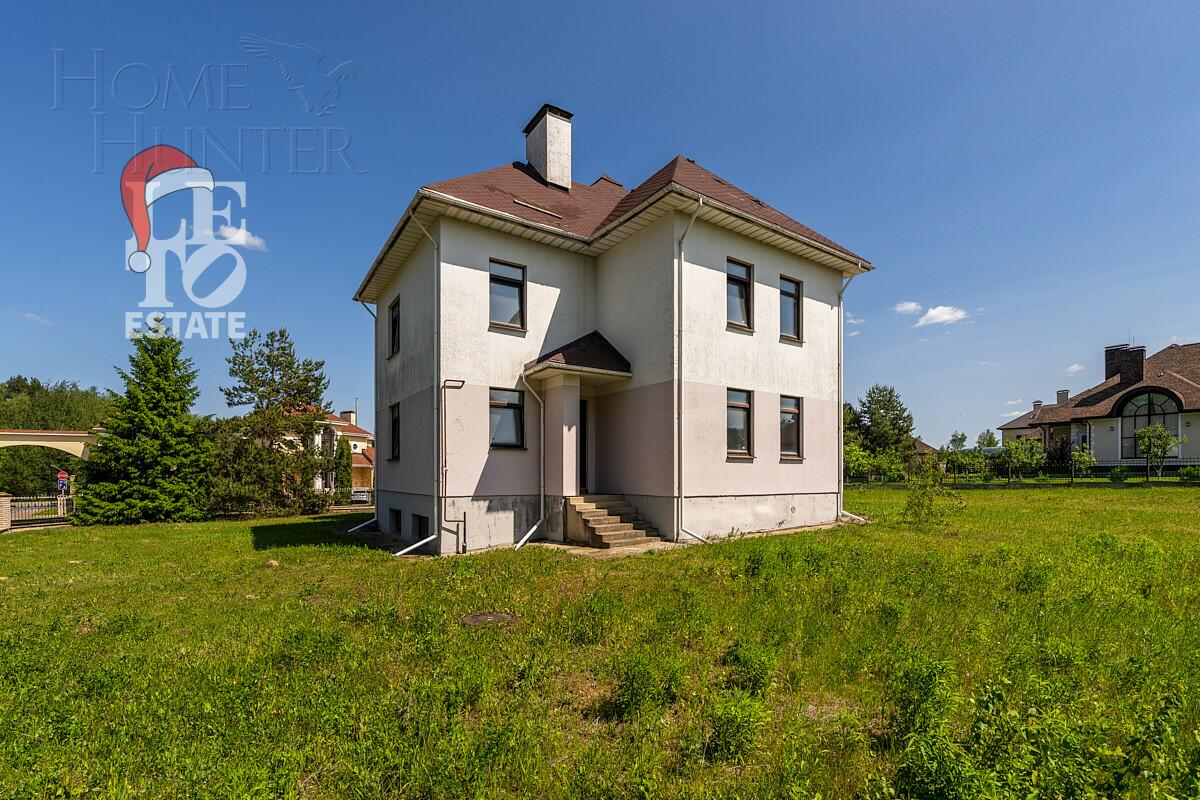 2-этажный коттедж 820 м² без отделки