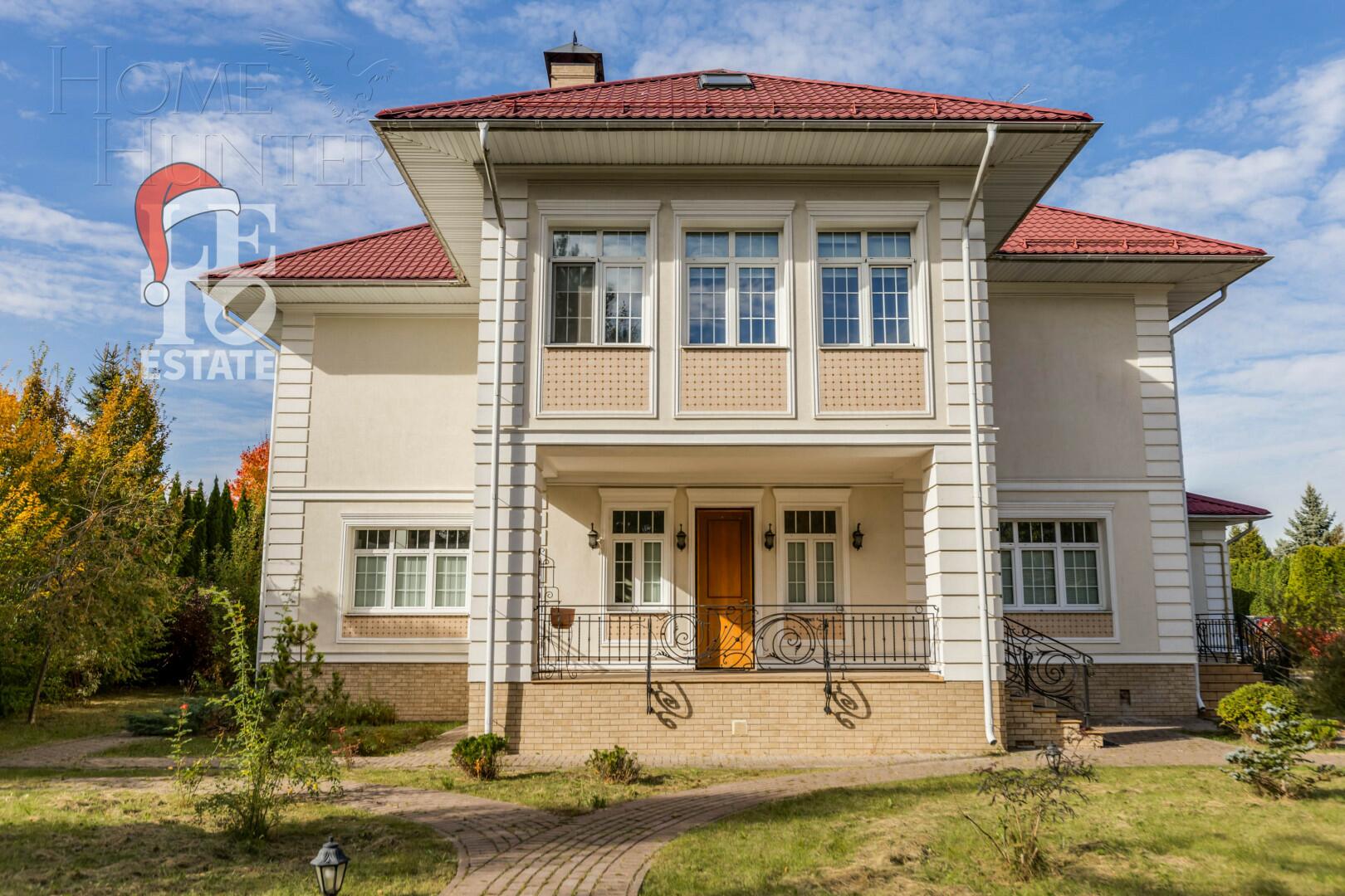 2-этажный коттедж 817 м² с отделкой