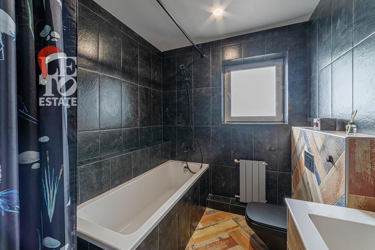 2-этажный коттедж 328.4 м² с отделкой