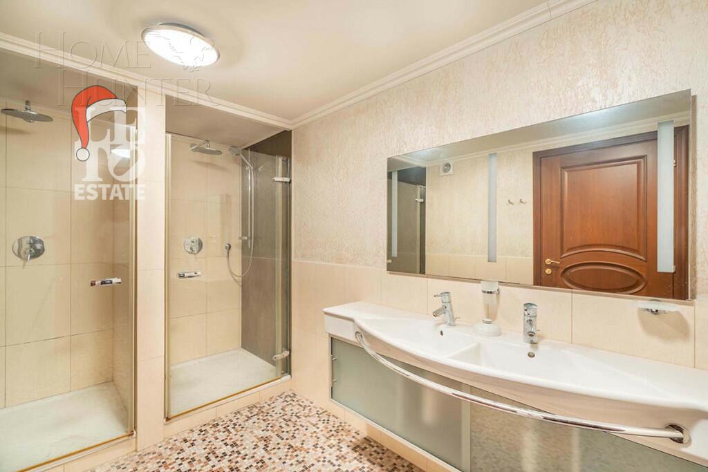 2-этажный коттедж 3 817 м² с отделкой