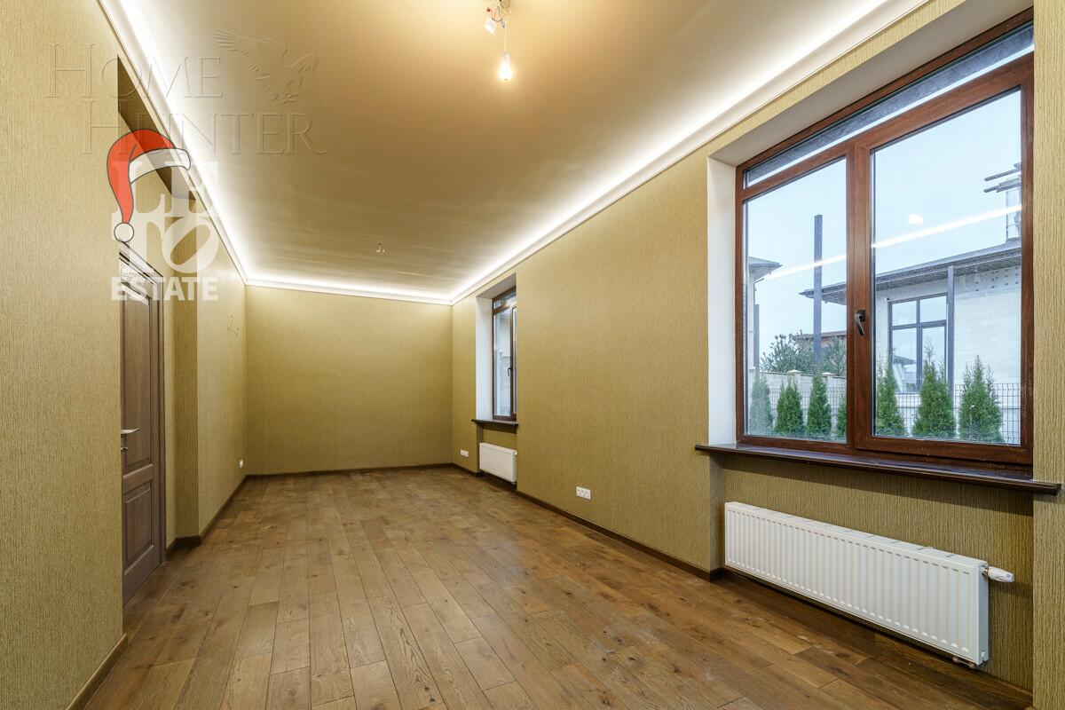 2-этажный коттедж 400 м² с отделкой