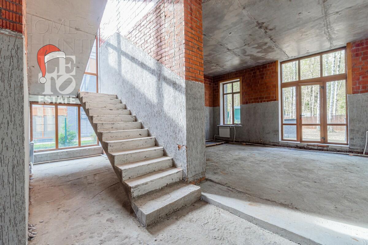 2-этажный коттедж 265 м² без отделки