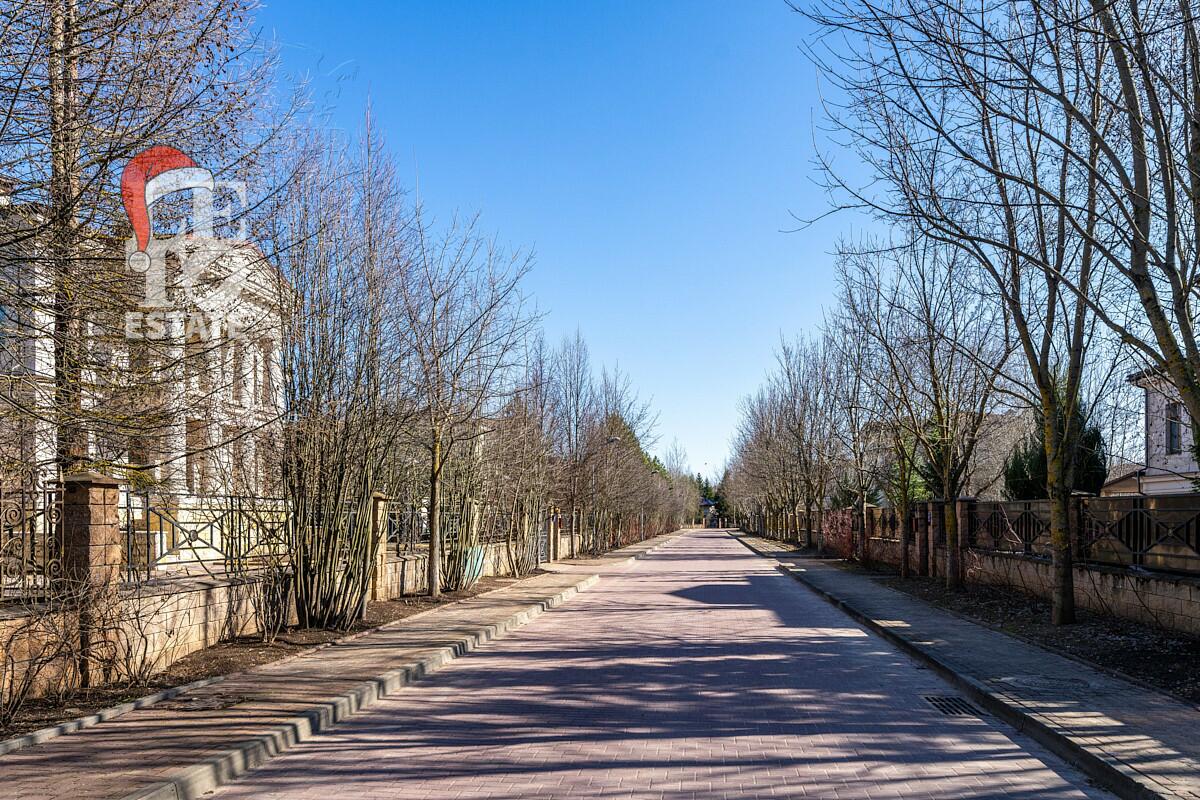 2-этажный коттедж 800 м² с отделкой