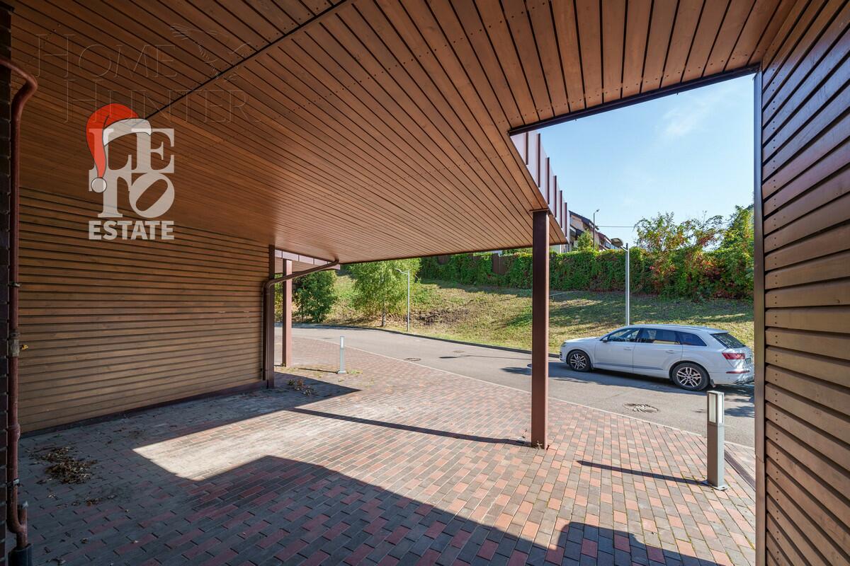 2-этажный таунхаус 270 м² без отделки