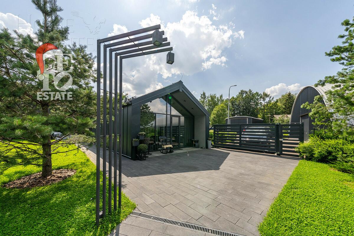 2-этажный коттедж 354 м² с отделкой