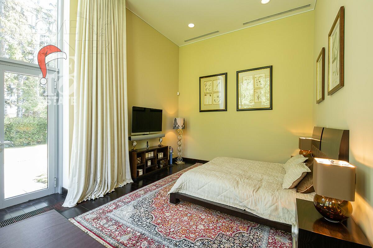 1-этажный коттедж 650 м² с отделкой