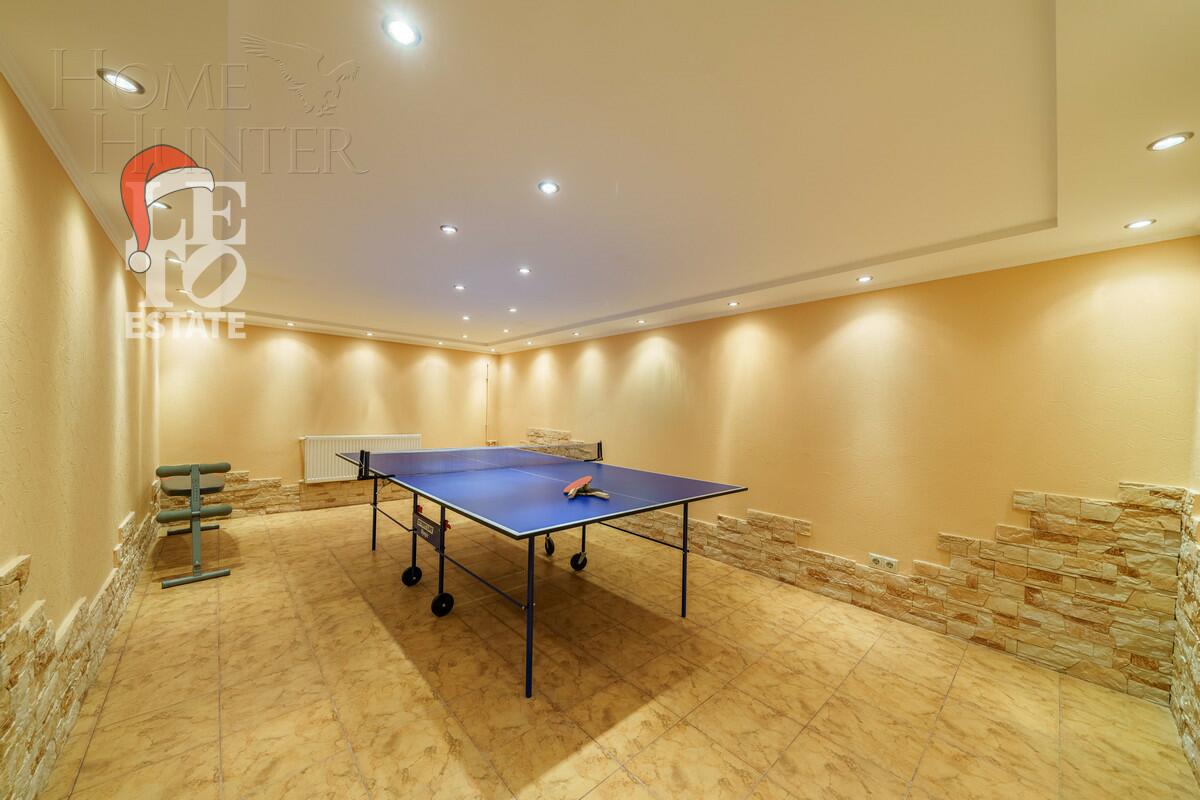 2-этажный таунхаус 428 м² с отделкой