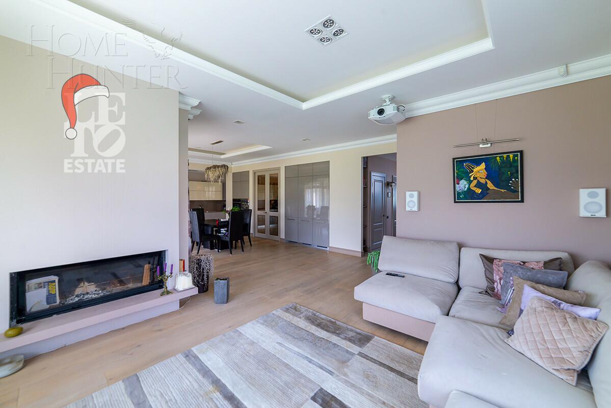 2-этажный коттедж 284.9 м² с отделкой