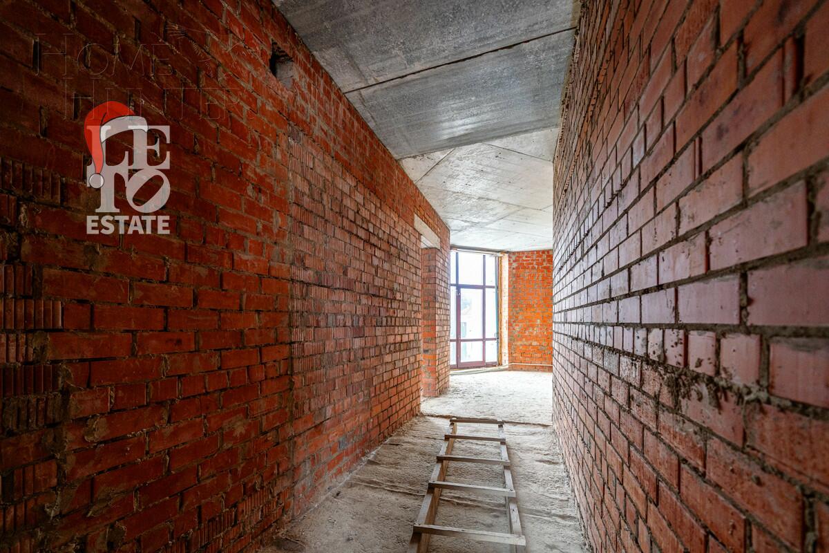 2-этажный коттедж 820 м² без отделки