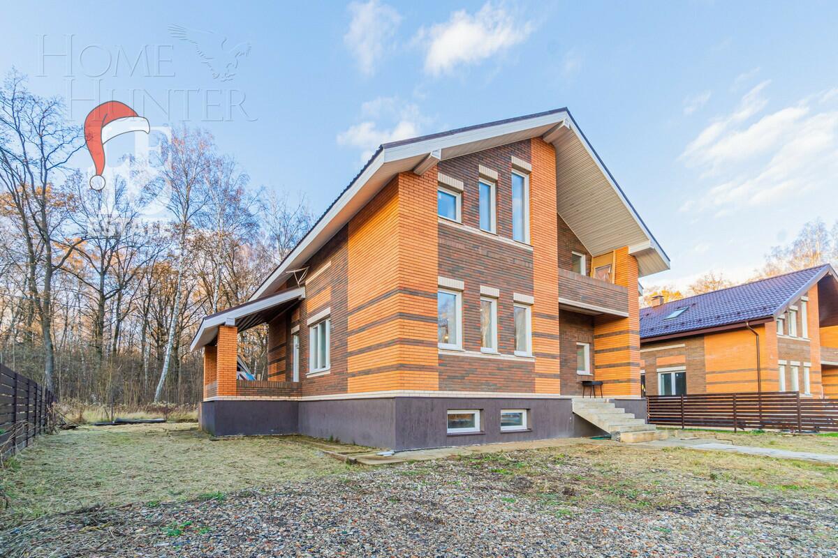 2-этажный коттедж 250 м² с отделкой