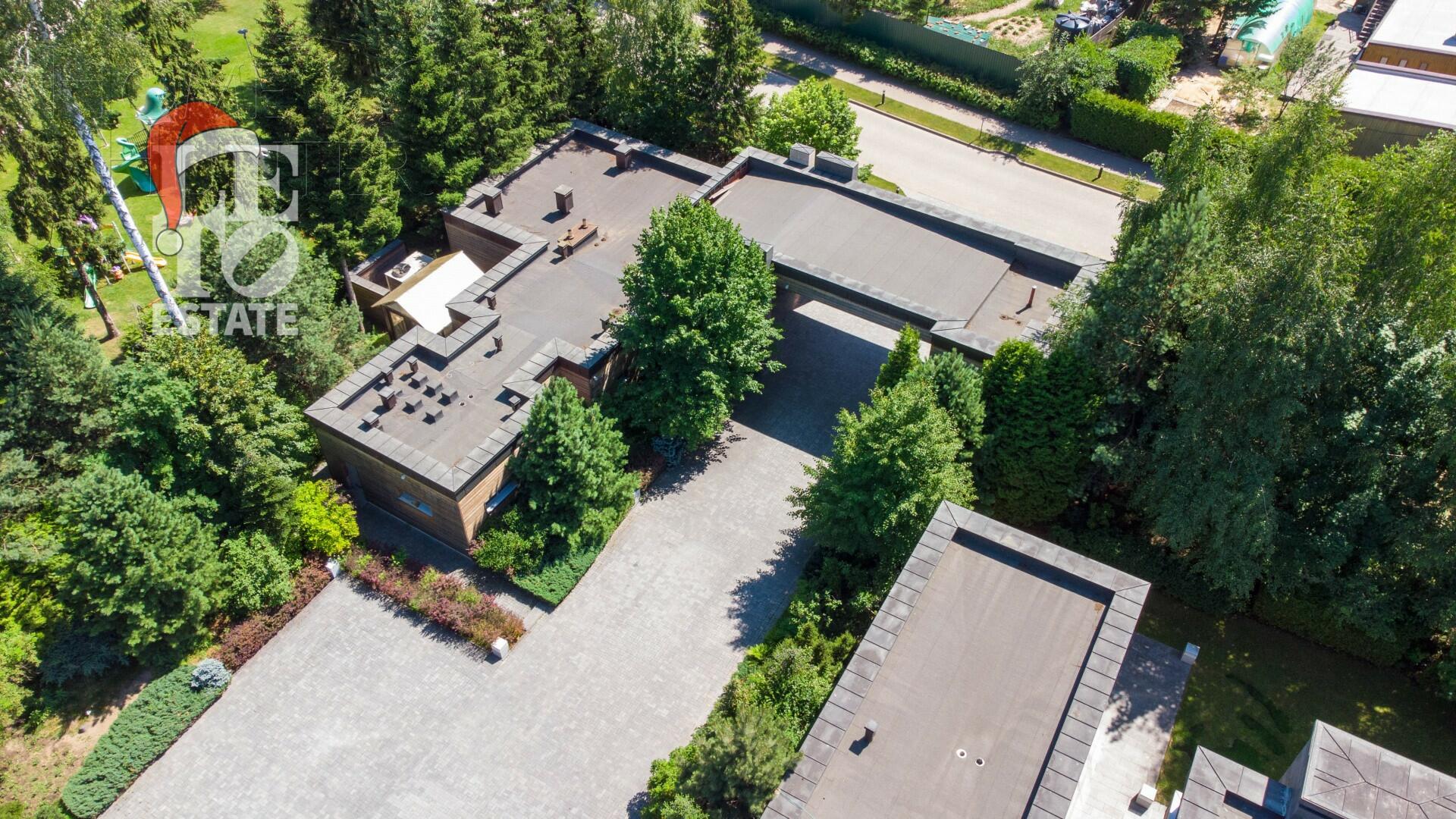 1-этажный коттедж 650 м² с отделкой