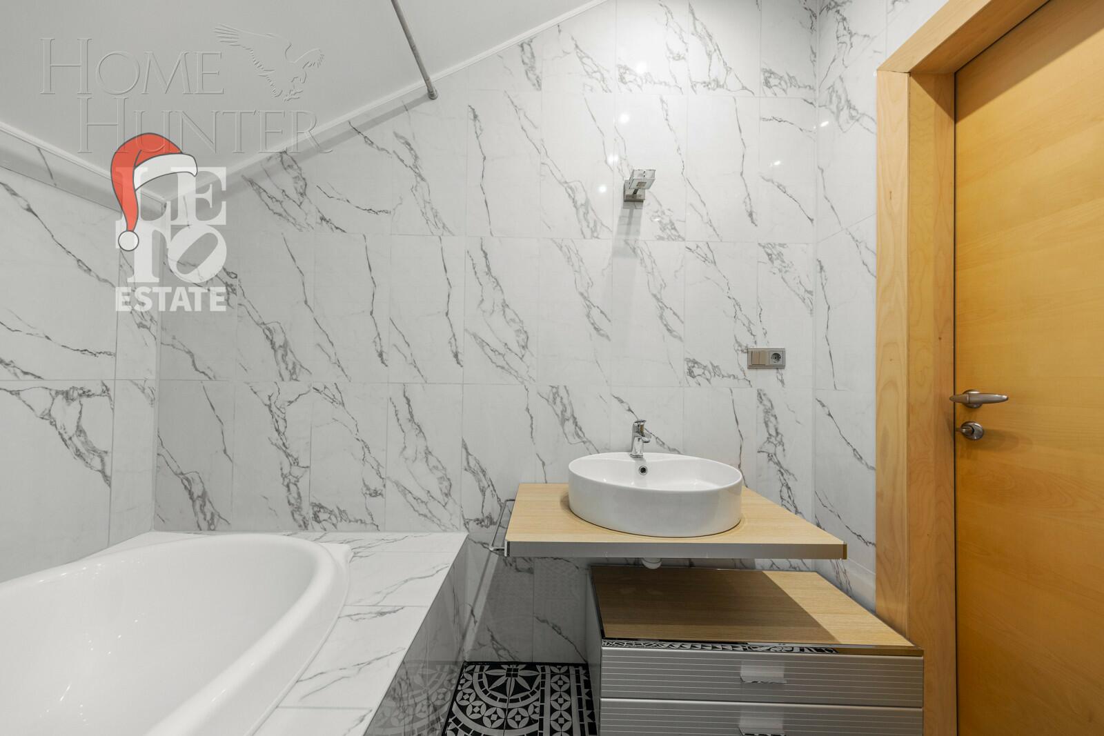 2-этажный коттедж 600 м² с отделкой