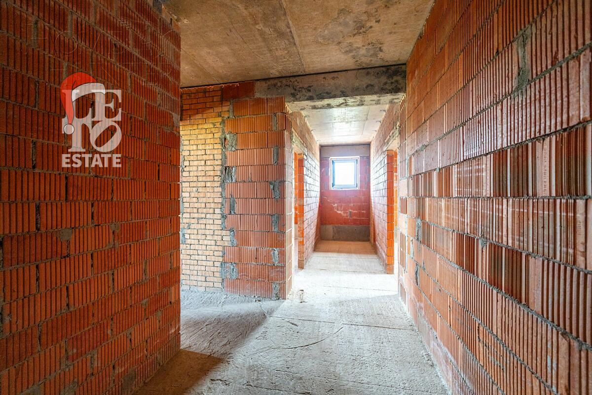 2-этажный коттедж 480 м² без отделки