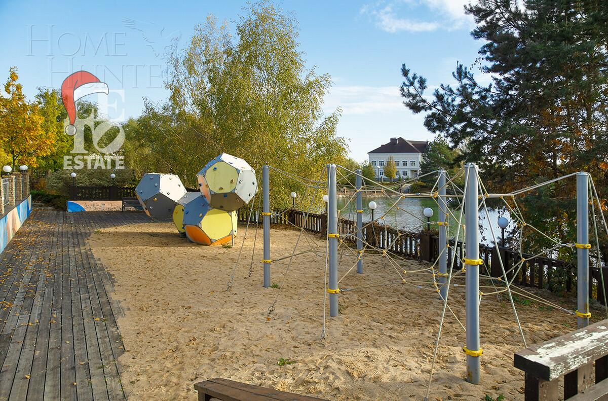 2-этажный коттедж 524 м² с отделкой