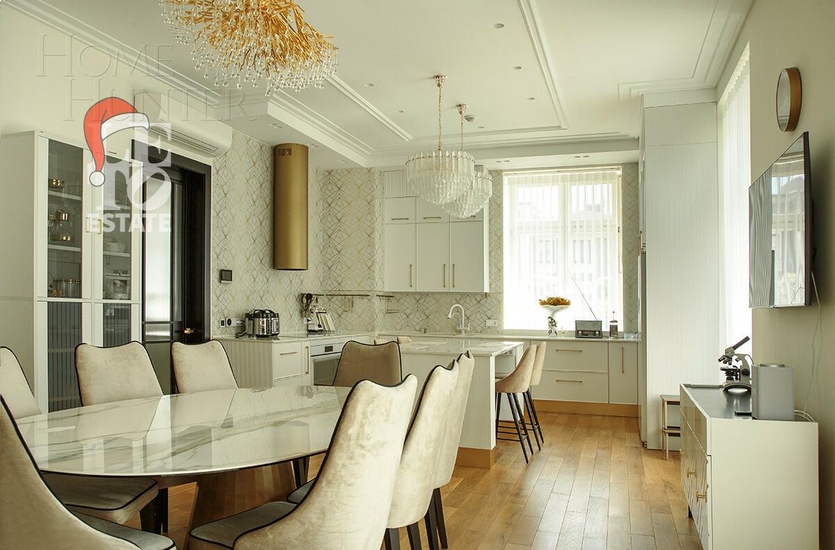 2-этажный коттедж 1 200 м² с отделкой