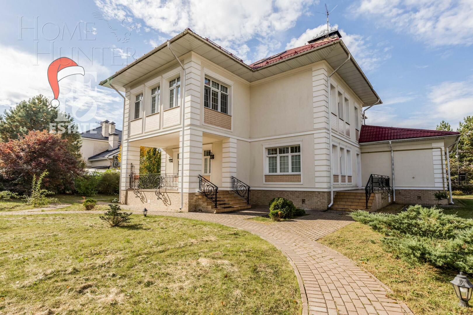 2-этажный коттедж 817 м² с отделкой