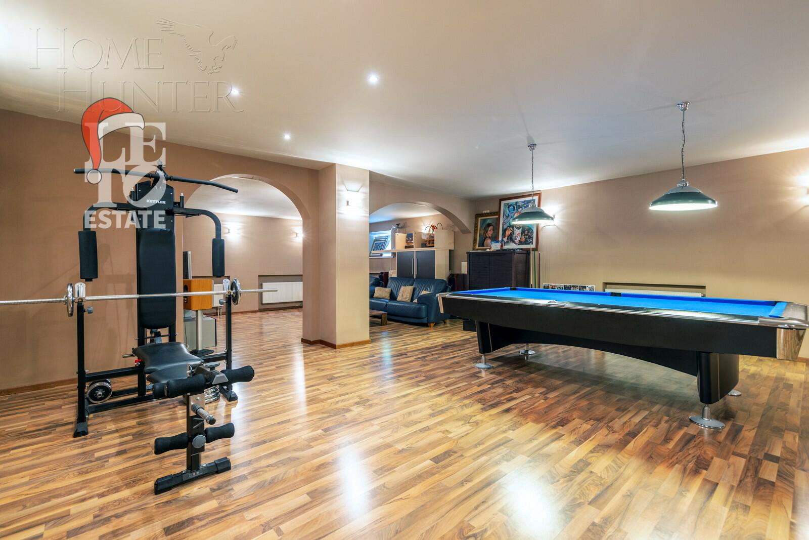 2-этажный коттедж 600 м² с отделкой