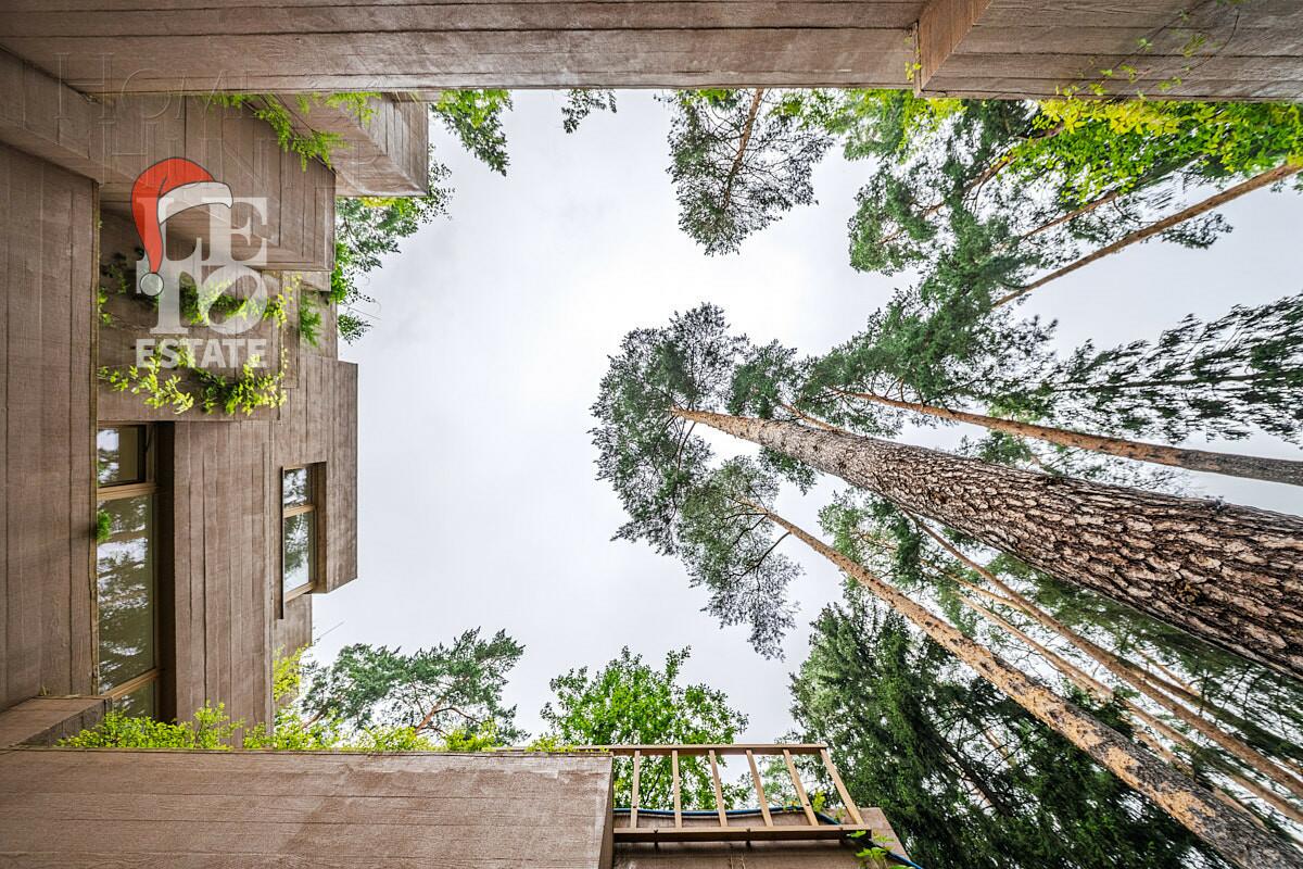 2-этажный коттедж 1 330 м² с отделкой