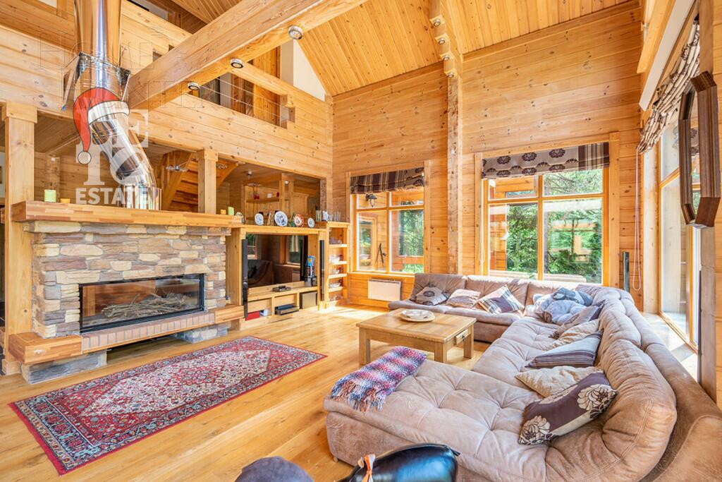 2-этажный коттедж 400 м² с отделкой