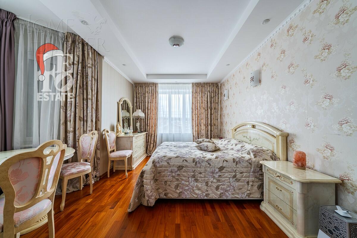 2-этажный коттедж 554 м² с отделкой