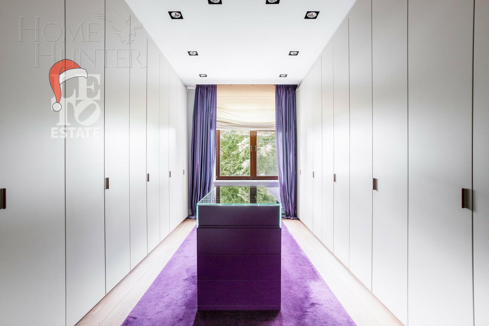 2-этажный коттедж 1 438 м² с отделкой