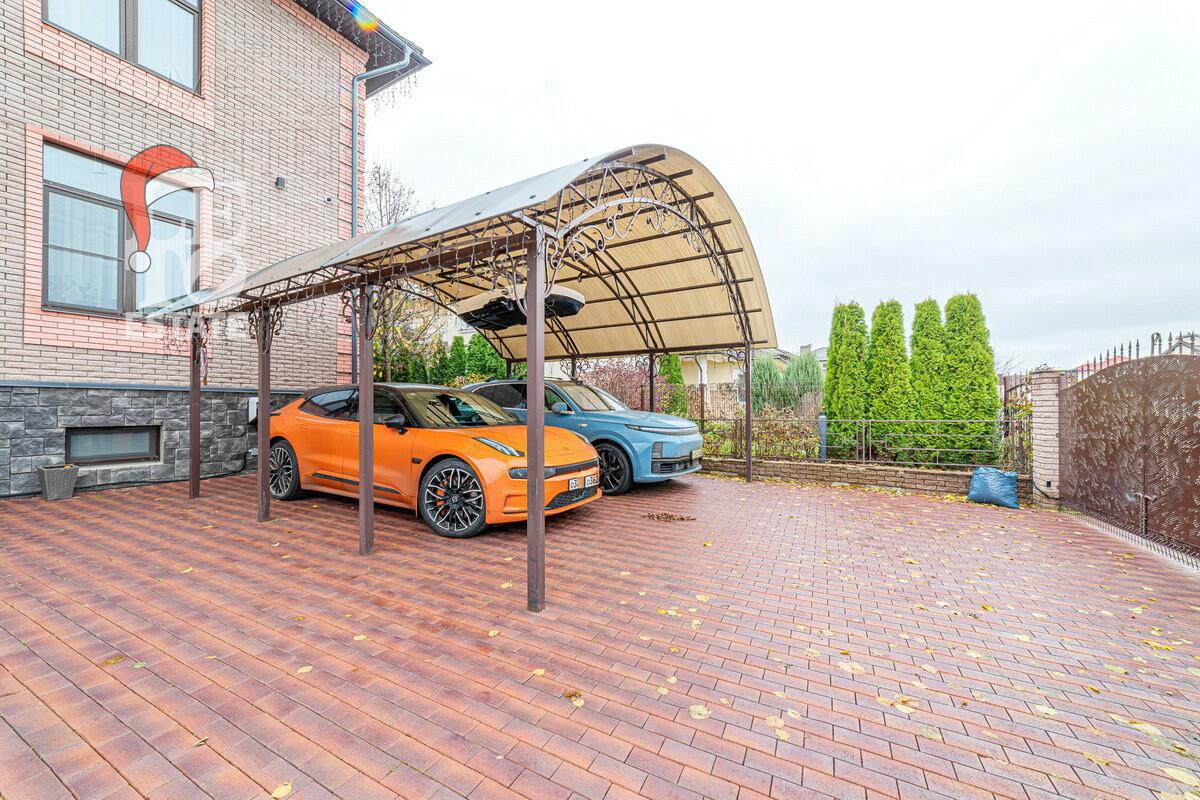 2-этажный коттедж 520 м² с отделкой