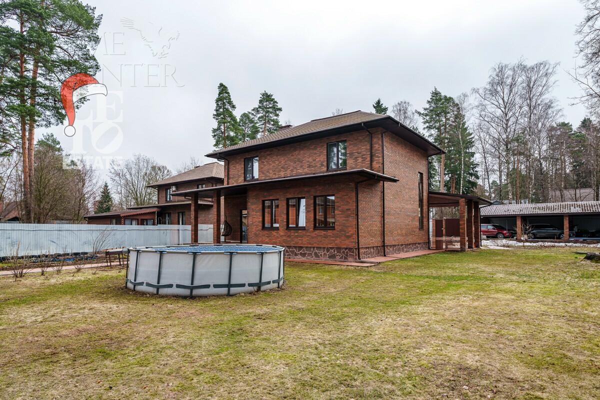 2-этажный коттедж 290 м² с отделкой