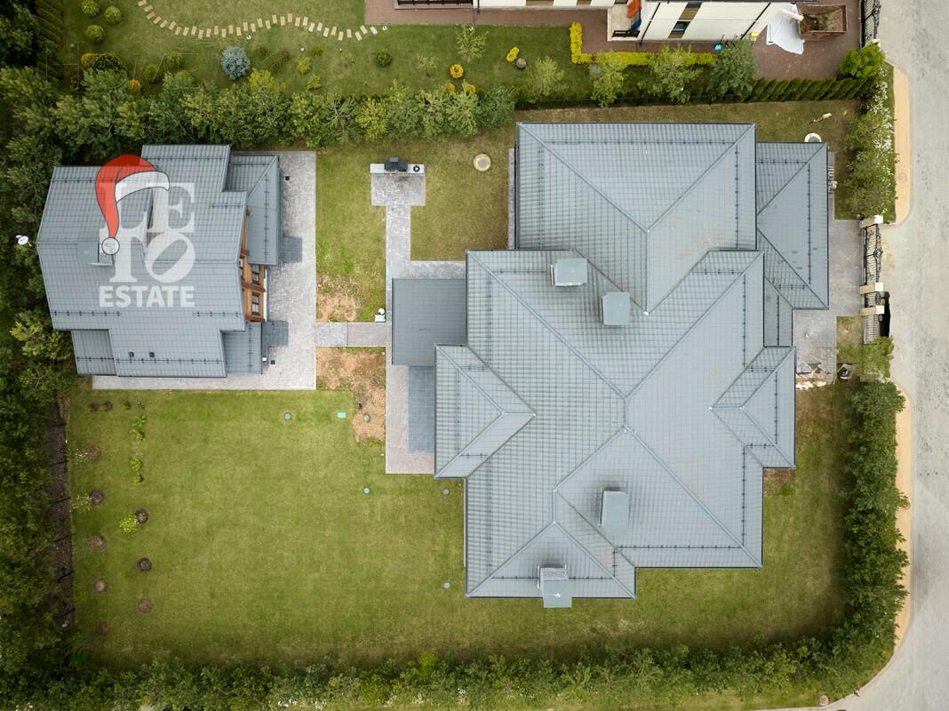 2-этажный коттедж 703 м² без отделки