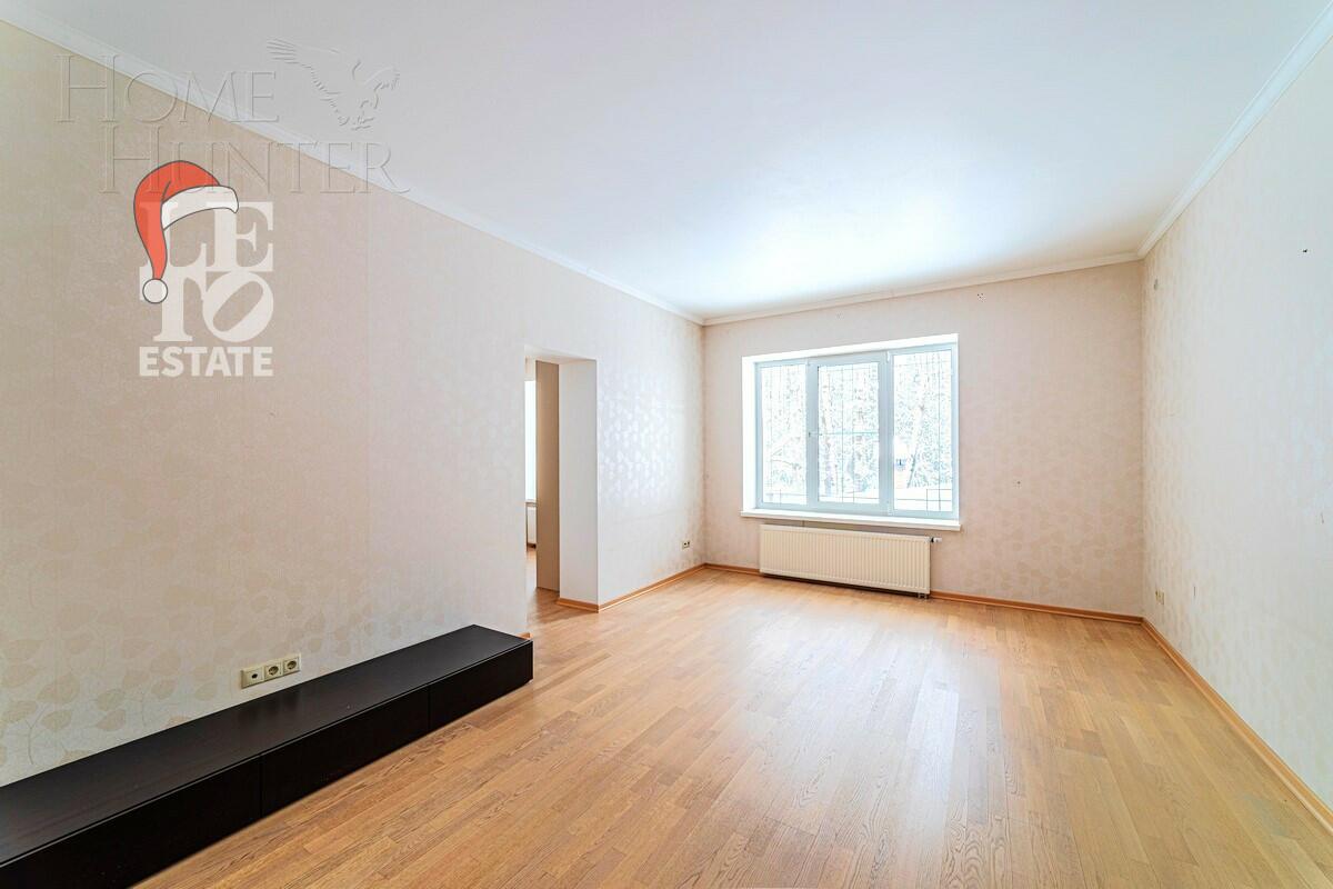 3-этажный коттедж 742 м² с отделкой