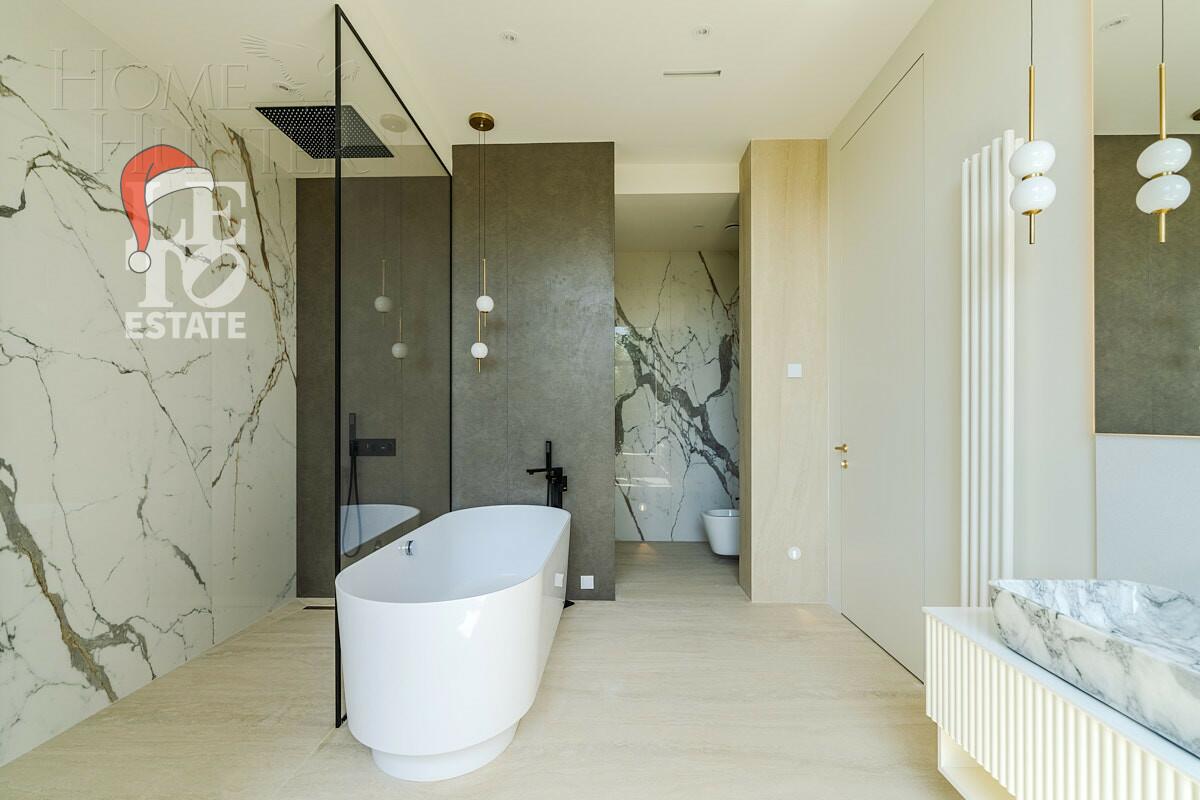 2-этажный коттедж 747 м² с отделкой