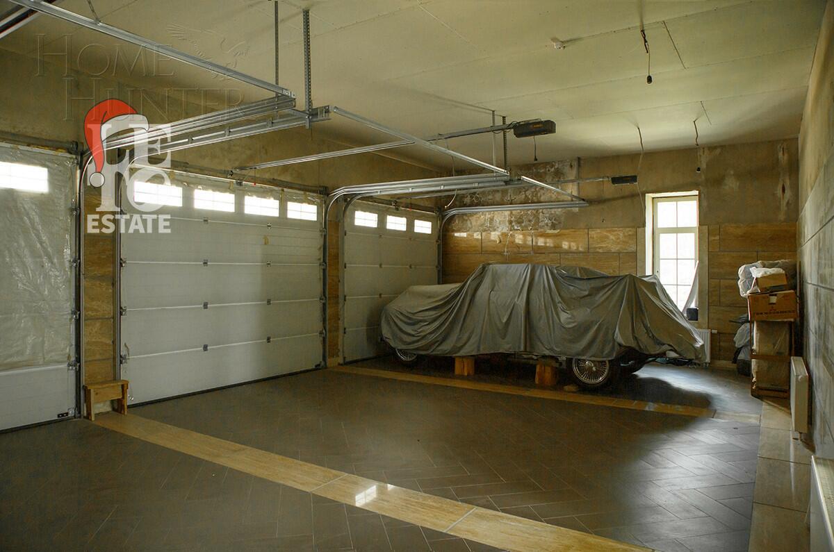 2-этажный коттедж 1 569 м² без отделки