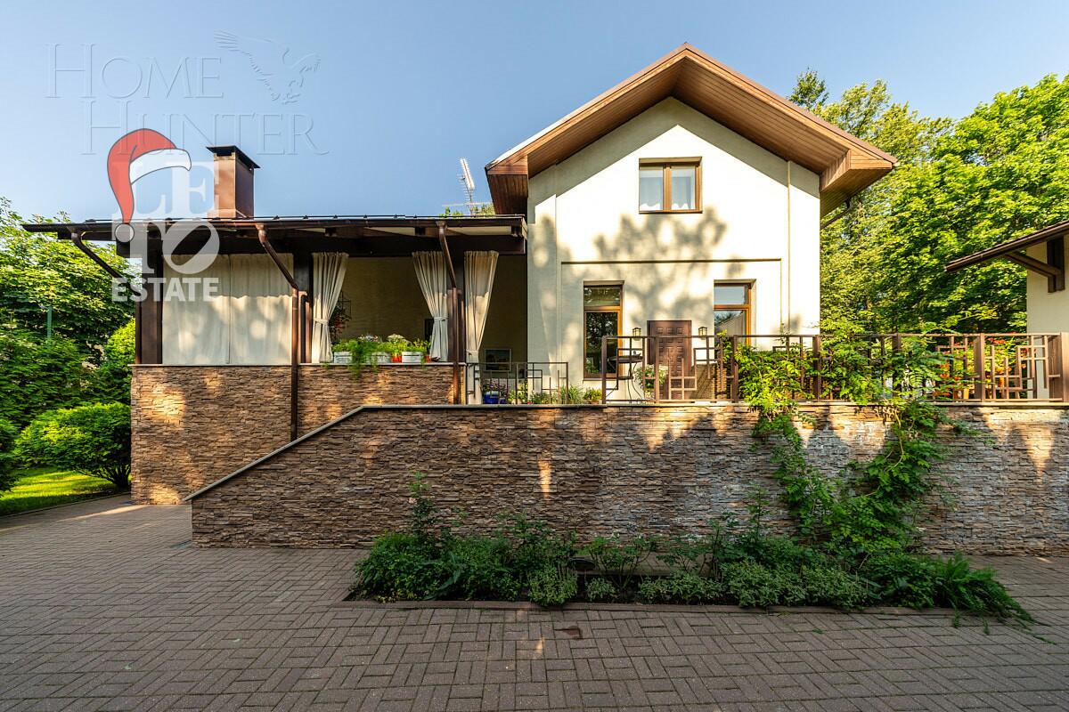 2-этажный коттедж 600 м² с отделкой