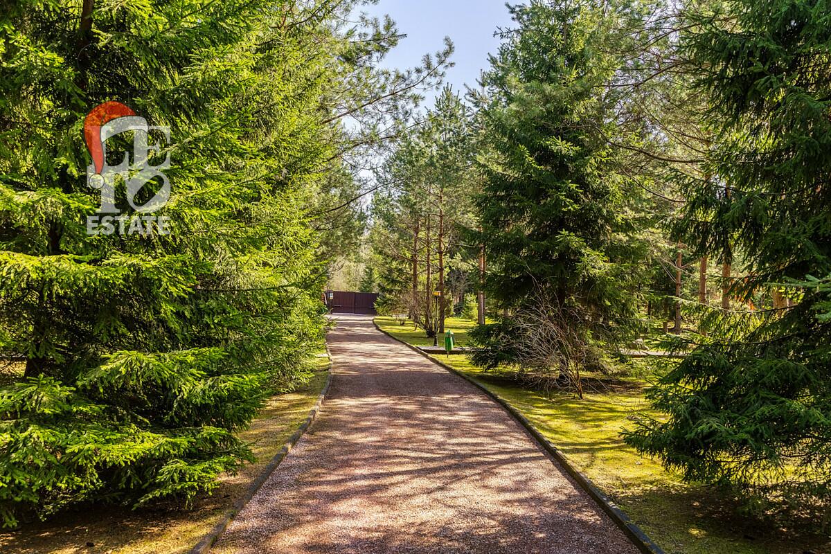 2-этажный коттедж 219 м² с отделкой