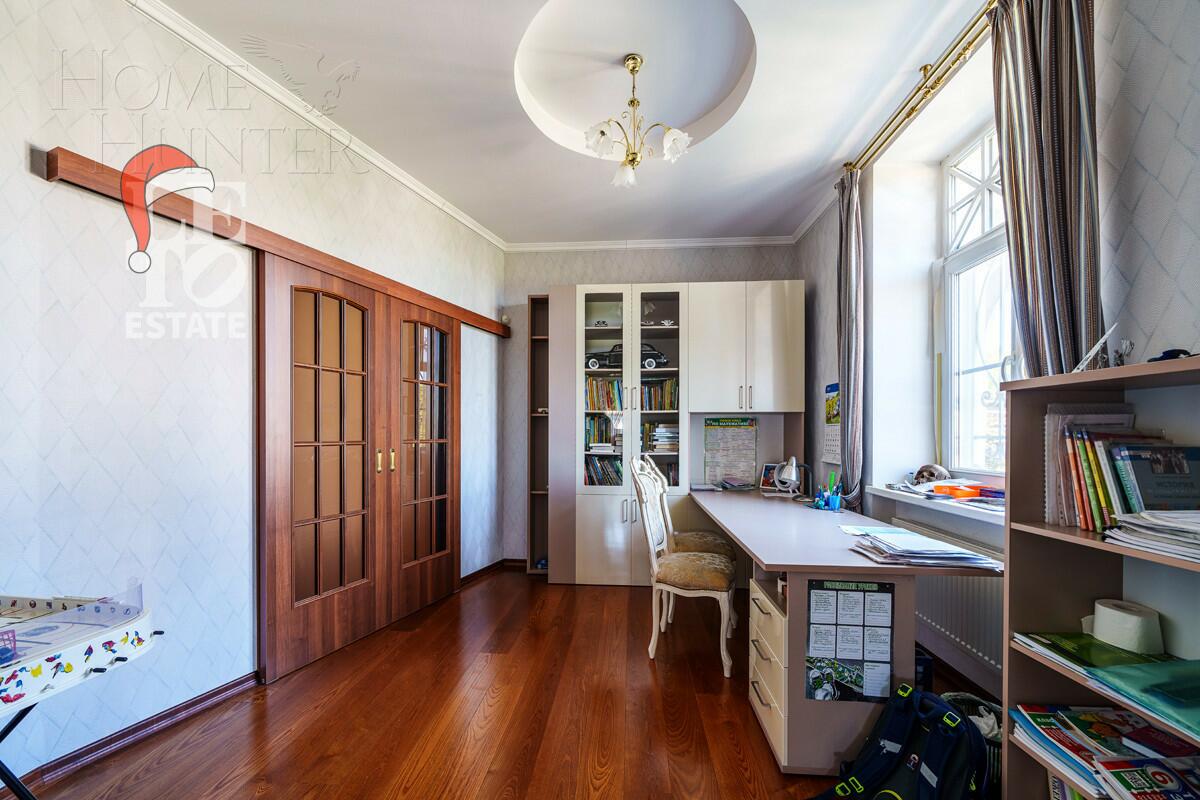 2-этажный коттедж 680 м² с отделкой