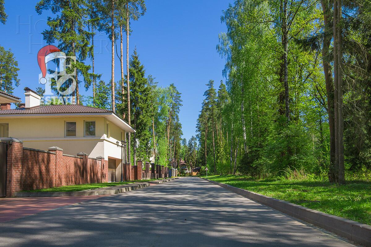 2-этажный коттедж 650 м² без отделки