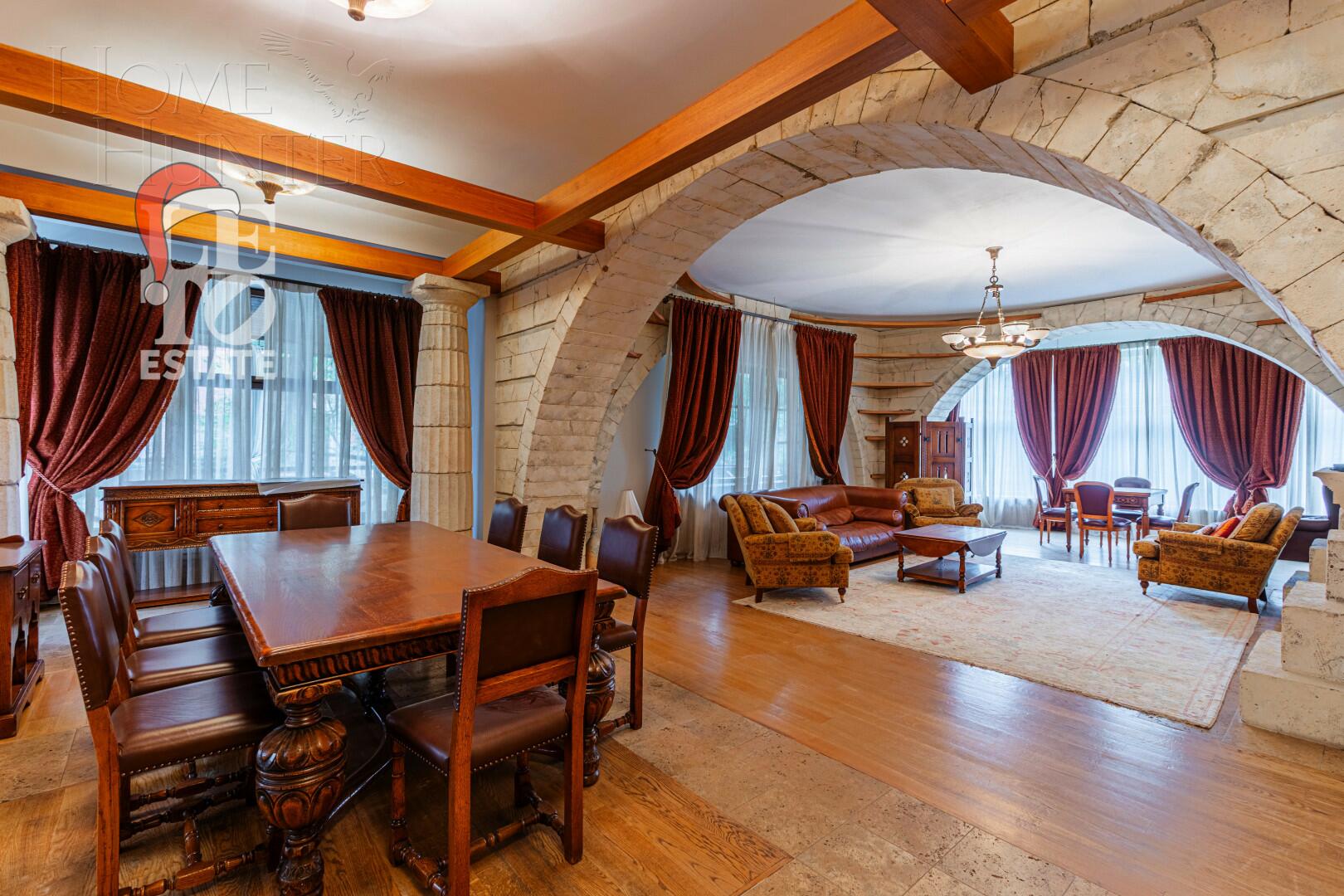 2-этажный коттедж 720 м² с отделкой