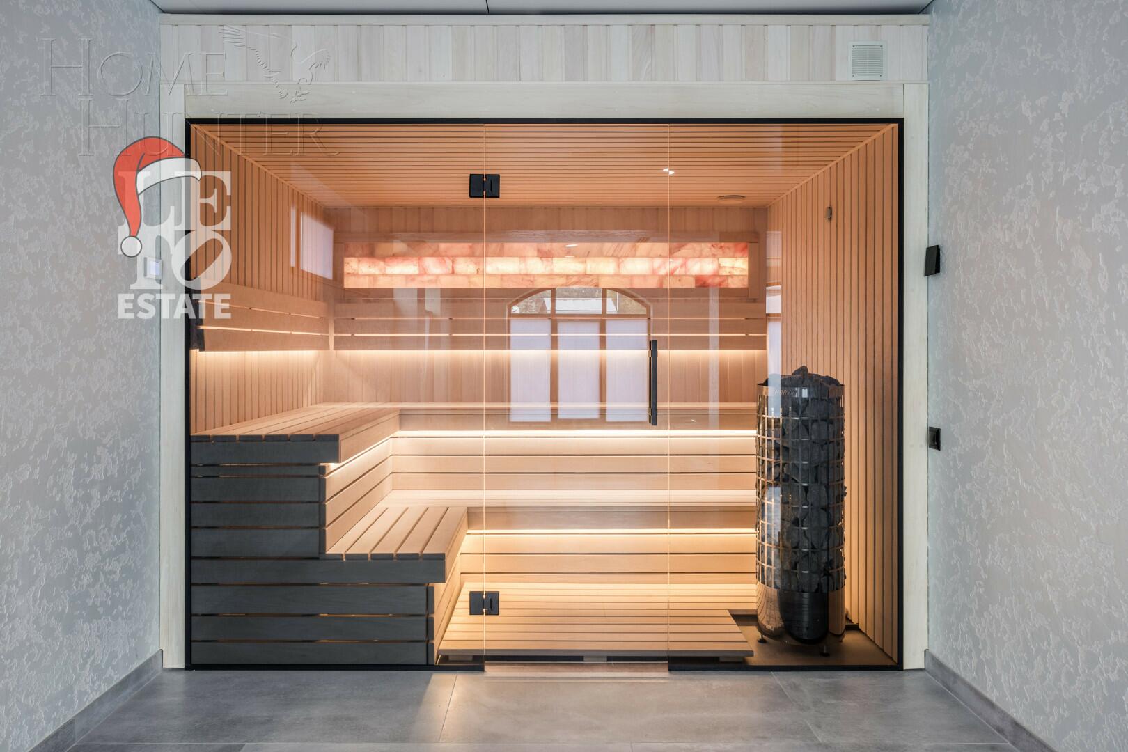 2-этажный коттедж 1 300 м² без отделки