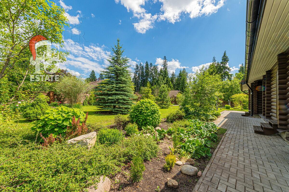 2-этажный коттедж 250.6 м² с отделкой