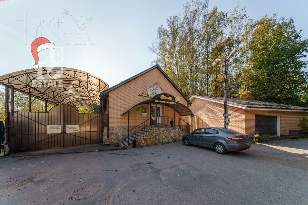 3-этажный коттедж 475 м² с отделкой