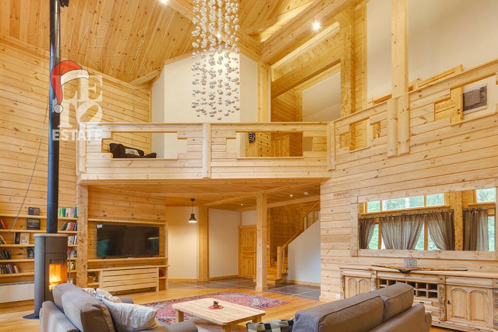 2-этажный коттедж 500 м² с отделкой