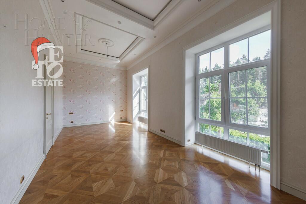 2-этажный коттедж 1 556 м² с отделкой