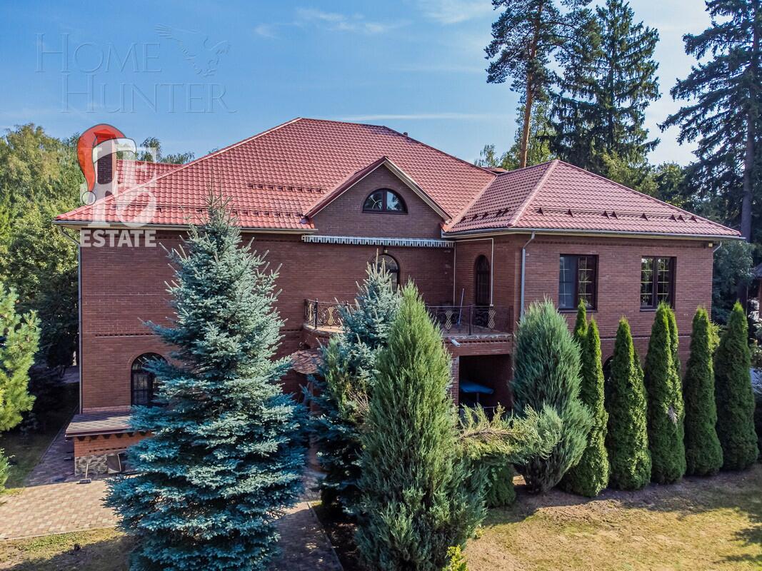 2-этажный коттедж 699.6 м² с отделкой