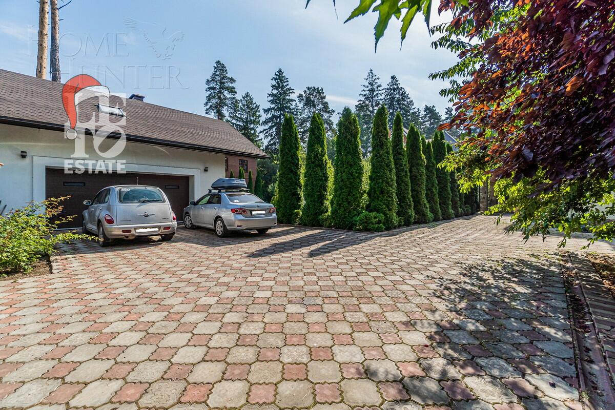 2-этажный коттедж 699.6 м² с отделкой