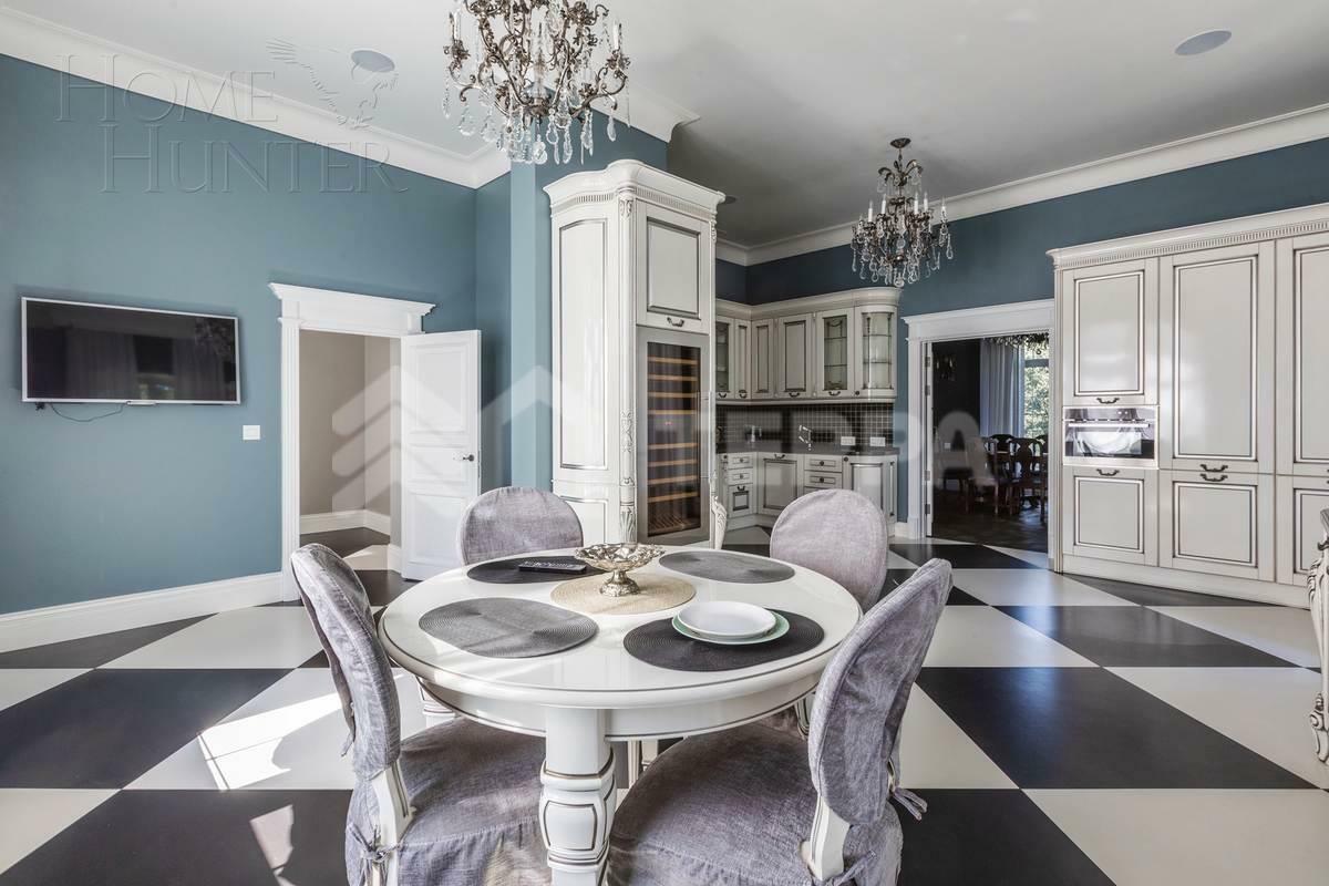 КОТТЕДЖ 778 м² с отделкой